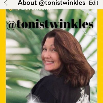 Poshmark Influencer & MENTOR | Teacher | Animal Lover | Mental Health Advocate | Use TONISTWINKLES get $10.00 Credit when you join @poshmarkapp #poshmark