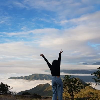 NadellyE's profile picture. N A D E L L Y    S O F I A 😊