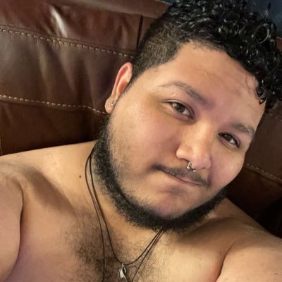 cub_king21's profile picture. •27
•Music Junkie 
•NSFW 
•No one under 18 
• USA🔞 
Buy me lunch?