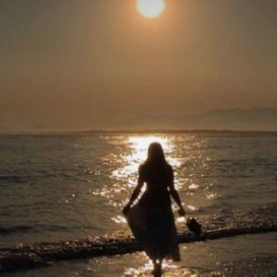 elahepaeiz's profile picture. يه بدشانس