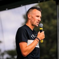 Andy Baddeley (@runbadders) 's Twitter Profile