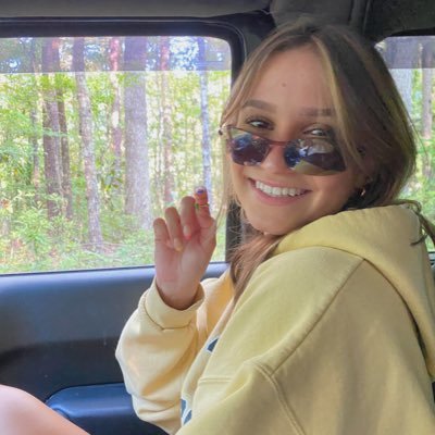 kassidy_cromer's profile picture. can i go home yet