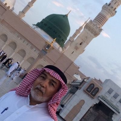 الحمد لله ، رب اغفر لى ولوالِدِينا ومرشد سياحى ،، آخر عمل بمطبعة المصحف الشريف( فني) هايكنج المدينه، ادرس لغة الإشاره، وعضو بيئي التطوعى ، مكتب رواد المدينه .