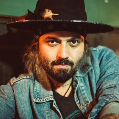 Luiseres's profile picture. 