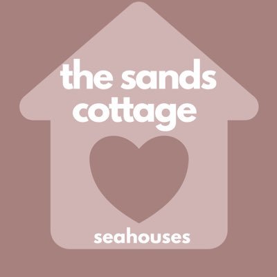 The Sands is a dog friendly, stone-built cottage located in the centre of Seahouses, Northumberland, a few minutes walk away from the harbour and beach.
