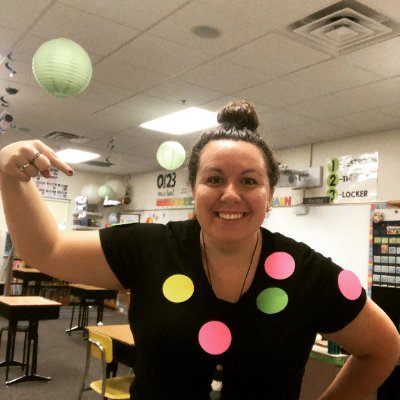 5th grade teacher sharing her love of reading. Instagram:MissJin5th. #clearthelist #BetweenThePagesAmbassador DC: https://t.co/4HGYkHNcEK Cashapp:$jmjohn15 🌊🌊