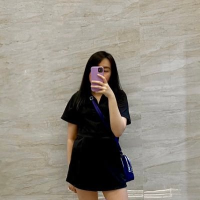 ChristyyGloriaa's profile picture. 