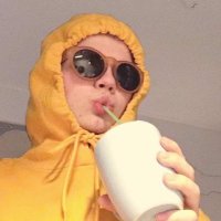 një patatinë introverte (@itstinaheree) 's Twitter Profile