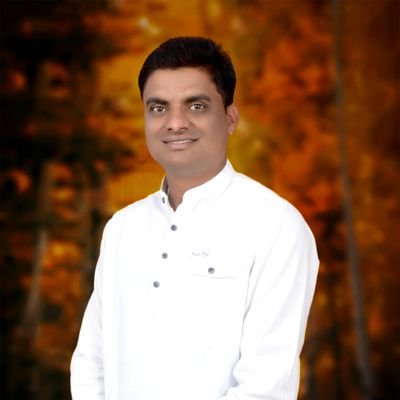 sandippatil711's profile picture. enjoy life हटके 💚