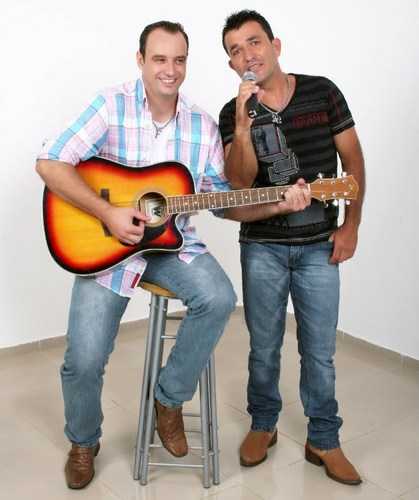 DUPLA SERTANEJA