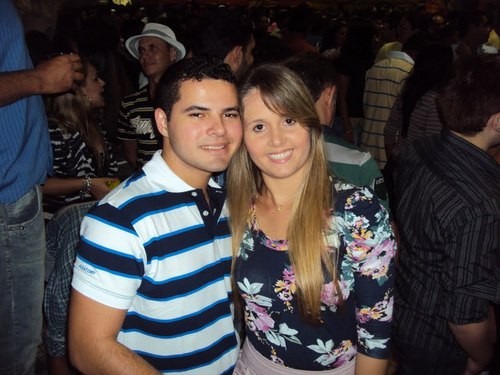 Sou um jovem empreendedor, amo minha família e meu trabalho!!!