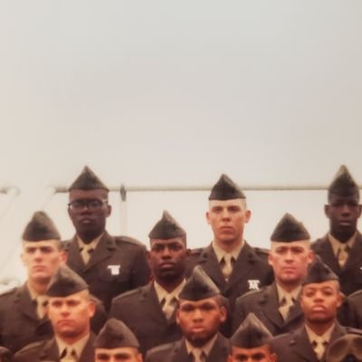 LONG TIME FALCON FAN. EX-MARINE ('87 - '95. OPERATION DESERT STORM VET. MARRIED 31 yRS. KNOWLEDGEABLE IN EVERY SPORT. FALCON FAN SINCE '75 DR. FALCON!