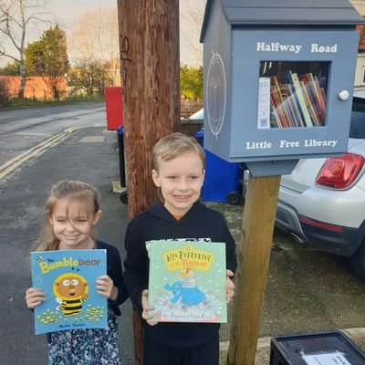 A book loving family, sharing the books we read