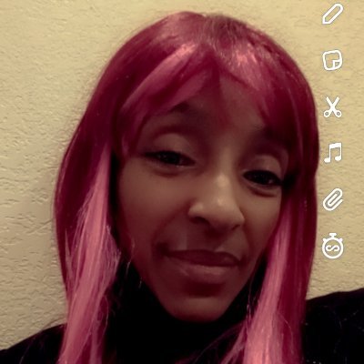TheAnaMcCann's profile picture. I am not a person who will swap lies with you.