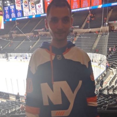 26 | Islanders fan | Giants fan | Hyundai Kona N owner |