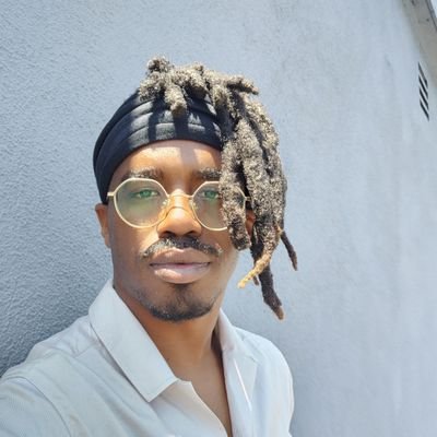 @Official_Stier Founder | Restaurant Co- Founder| @foodbeast contributor| SFV Gief Main | CFN: SCOOP_DEVILLE | IG:Christianjdavis. Opinions are my own.