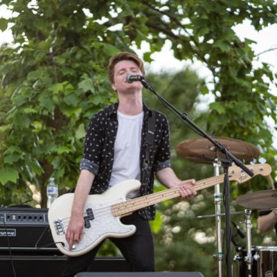 thezacharyshaw's profile picture. I dabble in the idea of musical fusion, I like long walks on the beach, and puppies.