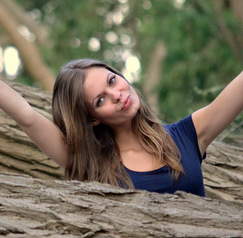 elinetraa's profile picture. 