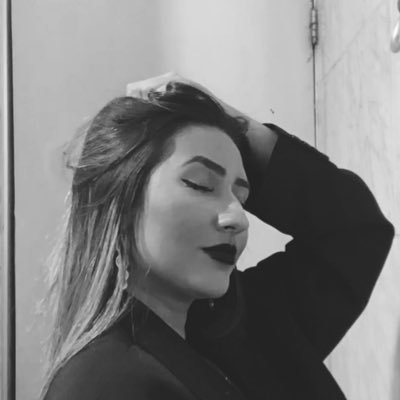 2.7, libriana, potterhead, lovatic. Palavras são, na minha nada humilde opinião, nossa inesgotável fonte de magia.