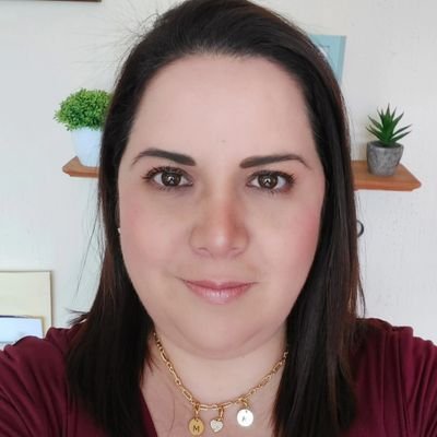 kbelsil's profile picture. Psicopedagóga, maestra en ciencias de la educación, moreliana de nacimiento,  me ENCANTA el humor negro, la polaca inteligente...más no los políticos