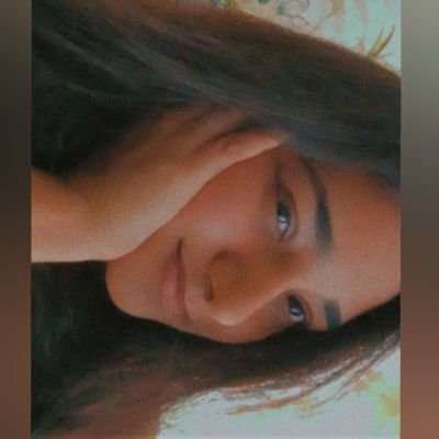 krithikkaaa's profile picture. trying to figure out this adulting thing.