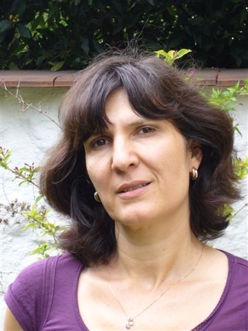 Journaliste. Directrice AFPTV. ex Amerique latine.Passionnée par les mutations dans les médias et les agences de presse.