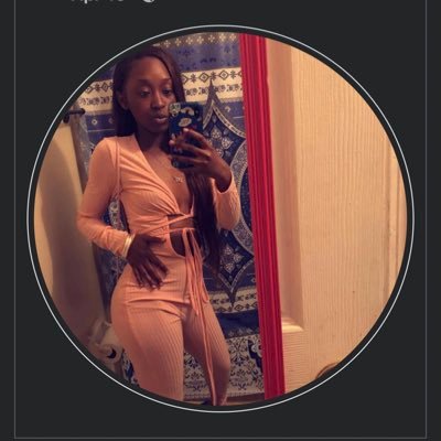 LexxieWithanI's profile picture. Lexie D. 🌈🦄