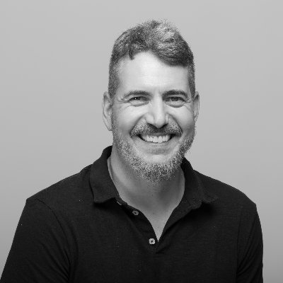 Developer Relations @Automattic. Core contributor @WordPress - Make FOSS not war | 👨💻 👨🎓 ✈️ 🎸 📷