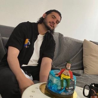 matflr9's profile picture. 