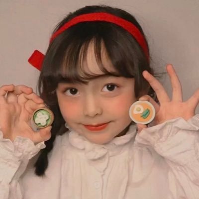 xiaopaofucream's profile picture. 有性瘾的骚货小母狗🐶一枚 有男友 评论私信都会慢慢回复哒
