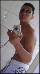 As pessoas me julgam pelo que faço, imagine só se elas soubesem o que eu penso!