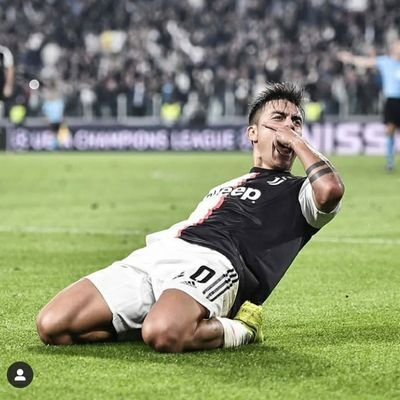 AliAgk17's profile picture. ⚽️⚾️🏀