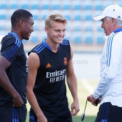 Le plus grand fan du Real Madrid dans le monde .Hala Madrid!!!