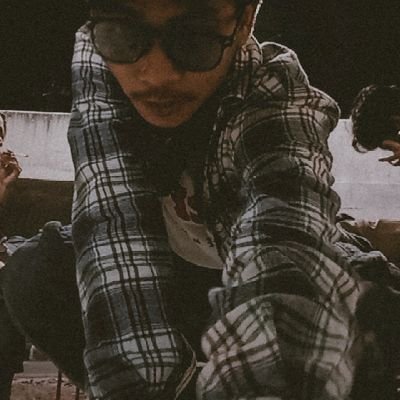 ingin sekali bisa bermain skateboard