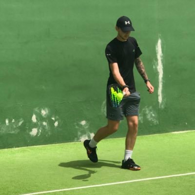 🇸🇪 Sharing my picks on padel 🎾 https://t.co/AJFH2FBF48