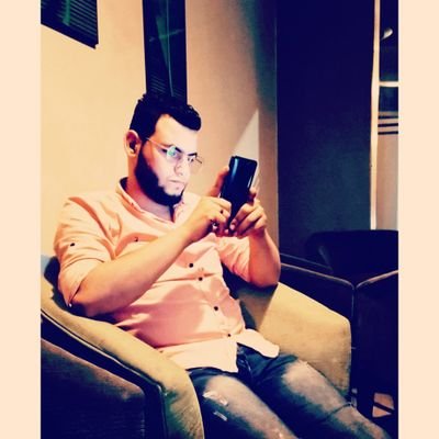 اهلاوى ❤مدريدى❤
اسمى احمد ماهر وبيقولو ان الواد اللى اسمه كريم نيدفيد فيه شبه منى 😂😂