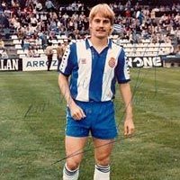 No hagas de alguien una prioridad si solo eres una opción. #RCDEspanyol en mi corazón siempre. Catalunya és més que un club!!