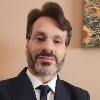 Giornalista professionista, #freelance. #Ufficiostampa sociale, sanità, medicina, libri/editoria. Collaboro per https://t.co/zH6ngPxpPk. Aderisco al Constructive Network