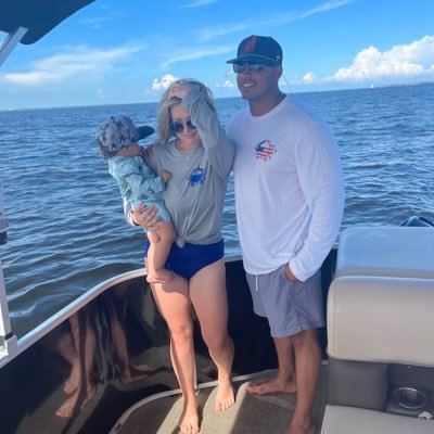 robbyjoe624's profile picture. Trying my best to be light in the dark/  Homebirth advocate