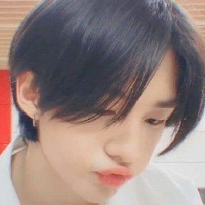 ⭐: loveyouhyunjin˚ ༘                                                                        
 🕯: Stray kids ꒰ 🐺🐈🐖🐇🐿🦙🐱🐶🦊 ꒱ ♡🥧