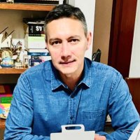 R. Bernal (@bernalb01) 's Twitter Profile