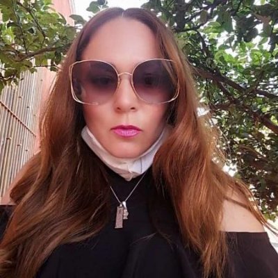 Empresaria
Lic en Cosmetología y Cosmiatria
Mamá Feliz