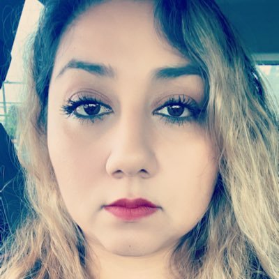 ayurholistika's profile picture. Holistic nutritionist. Focusing on balancing your body, mind and soul. Preventative ancient natural medicine that HEALS 🌿🌿. Focused on root cause of disease!