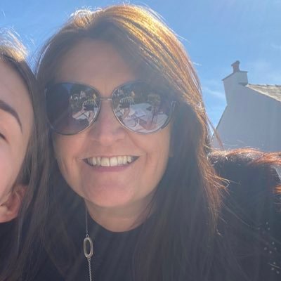 Mrs D 📚 Profile