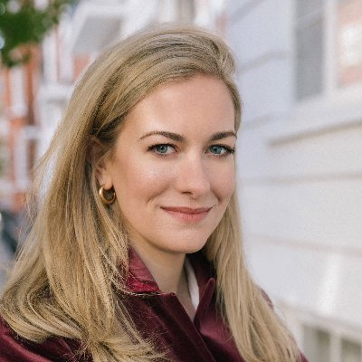 Whitehall Editor @FT & host of Political Fix podcast 📰🗞️🎙️📻 • Latest book “Women in the War” out now via @HarperNonFic 📚 • Associate fellow @RUSI_org