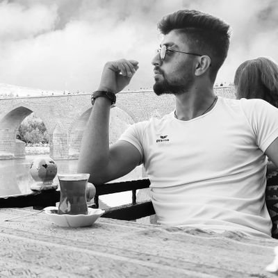 Ser_mezin's profile picture. KURDAYATÎ☀️