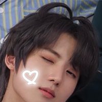 γ½οΎ (@gnol__) 's Twitter Profile
