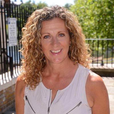SallyGunnell Profile Picture