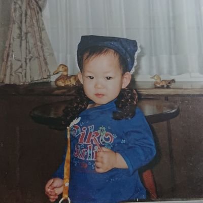 RnRasu's profile picture. 19