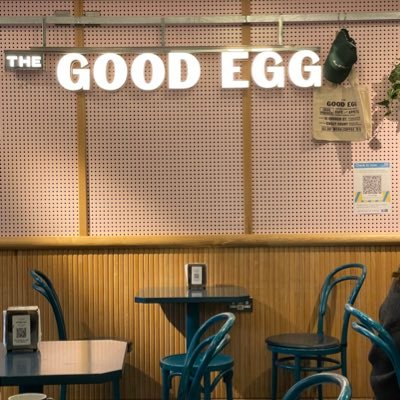 Mominwales's profile picture. Je suis Francophile 🇺🇸🏴󠁧󠁢󠁷󠁬󠁳󠁿🇫🇷